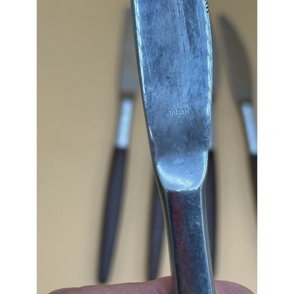 9 Piece Lot MCM Pyramid Stainless Wood Handle Flatware Dinner Butter Knife Canoe - Picture 4 of 4